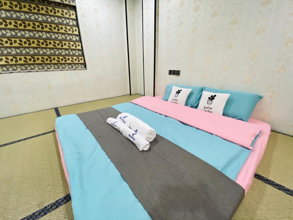 J Boutique 新张优惠 *